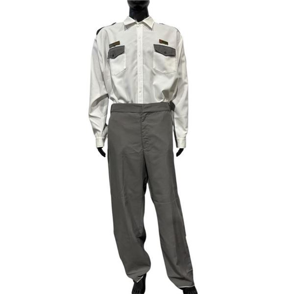 The Belko Experiment (2016) - Evan (Gregg Henry) Front Door Security Costume With Name Tags