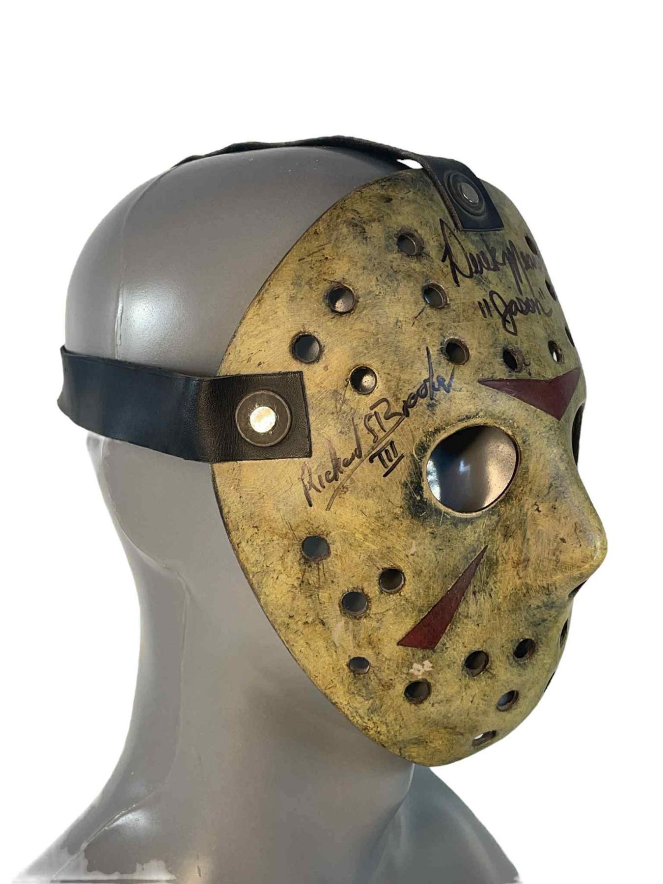 Freddy vs. Jason (2003) - Jason Mask Signed by 4 Jason's