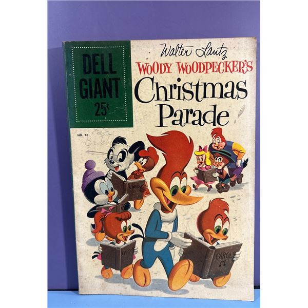 1960 Dell Giant Woody Woodpecker's Christmas Parade Comic Book No. 40