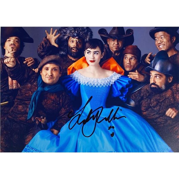 Mirror Mirror Lily Collins facsimile signed movie photo