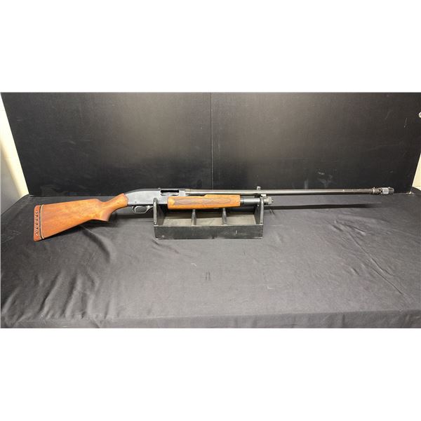 WINCHESTER M2200 12 GA. PUMP ACTION SHOTGUN - PUMP MECHANISM SEEMS LOOSE