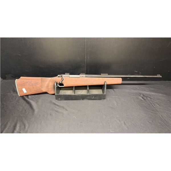 WINCHESTER M70-243 RIFLE MADE IN USA BOLT ACTION RIFLE