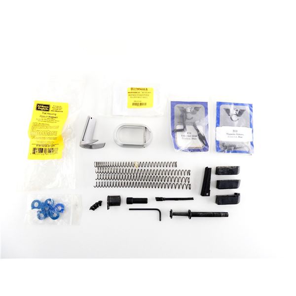 ASSORTED 1911 SEMI-AUTO PISTOL PARTS LOT