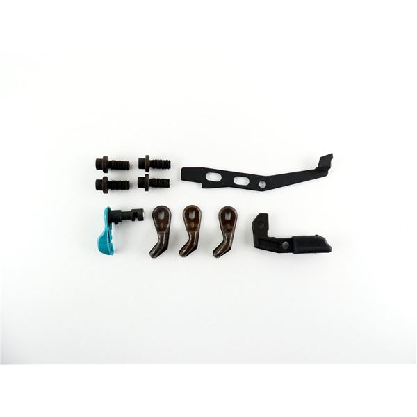 ASSORTED HECKLER & KOCH RIFLE PARTS LOT