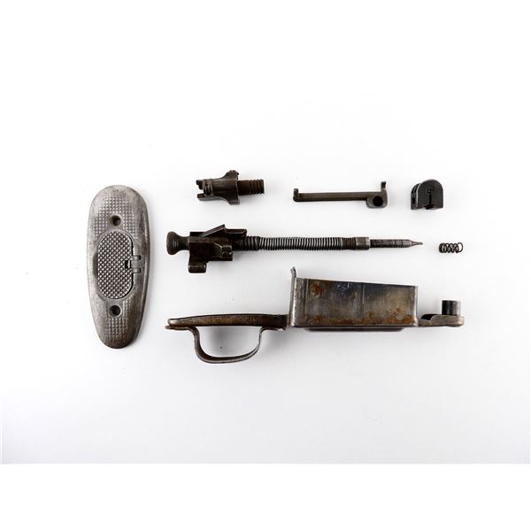 U.S. MILITARY ASSORTED RIFLE PARTS LOT