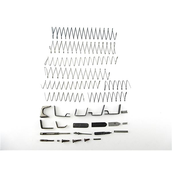 BERETTA / WALTHER ASSORTED PISTOL PARTS LOT