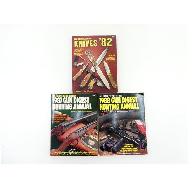 ASSORTED "GUN DIGEST HUNTING ANNUAL" AND "KNIVES '82" CATALOGUES LOT