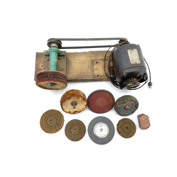 VINTAGE ELECTRIC-POWERED BUFFER WITH ACCESSORIES LOT