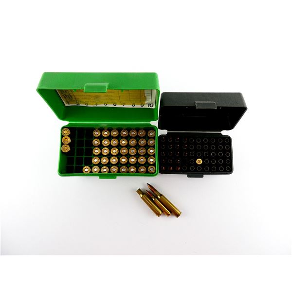 RELOADED ASSORTED .223 REM (5.56MM) / 7MM MAUSER AMMO AND PRIMED / NON-PRIMED BRASS CASES LOT