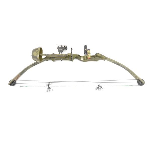 BEAR WHITETAIL II RIGHT HAND COMPOUND BOW LOT