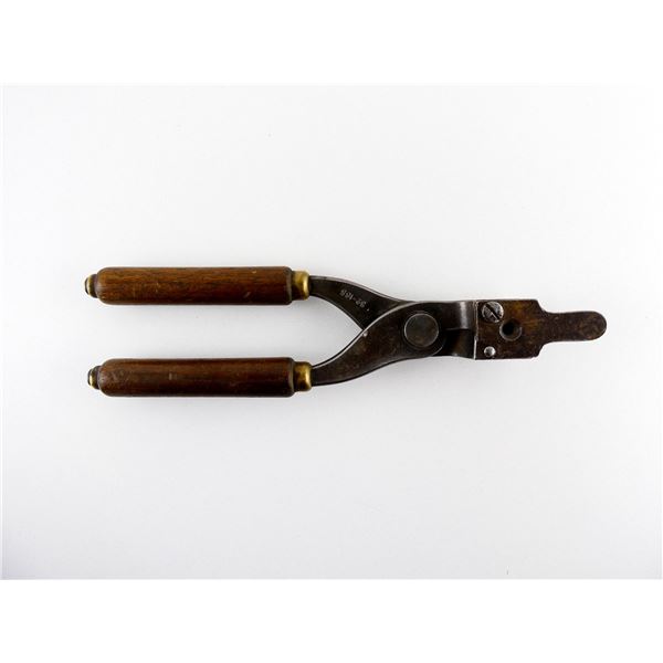 WINCHESTER .32 CAL. BULLET MOLD WITH HANDLES LOT