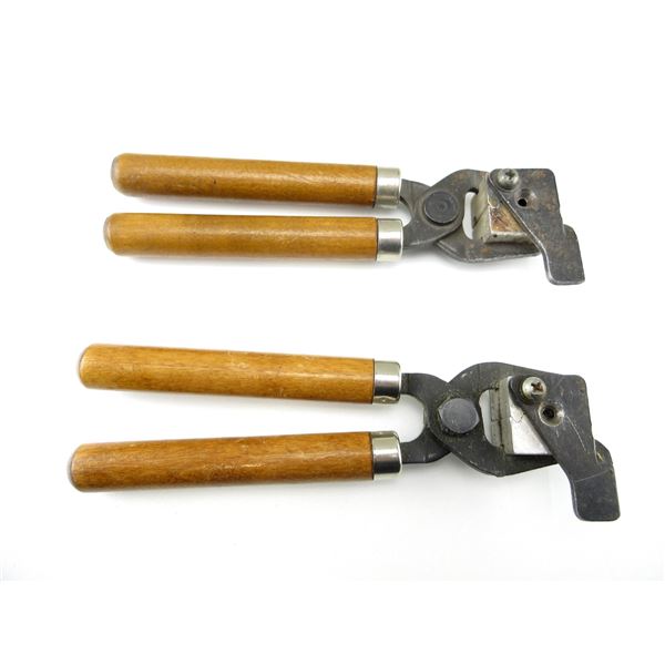 LEE .375" DIA. ROUND BALL MOLDS WITH HANDLES LOT