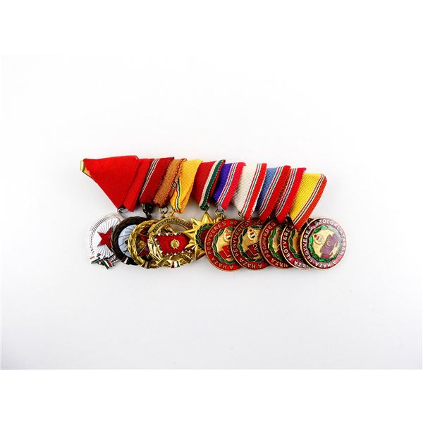 ASSORTED HUNGARIAN MILITARY MEDALS LOT