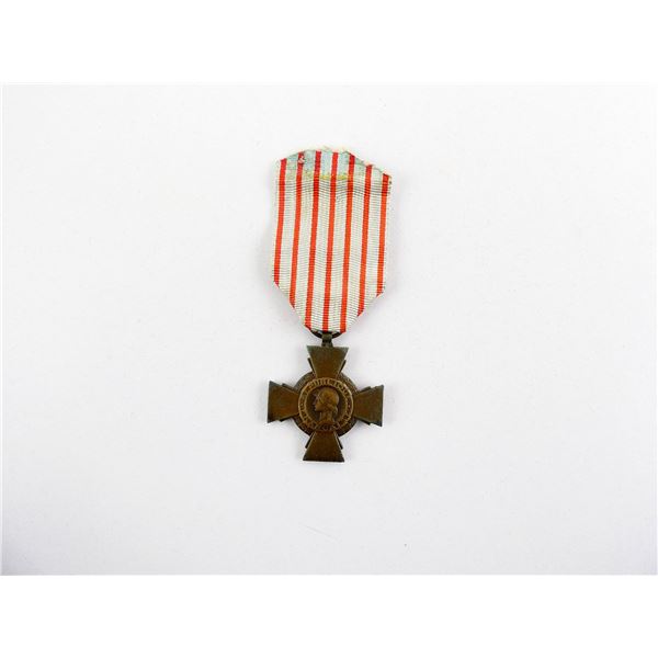 WWI FRENCH MILITARY COMBATANT'S CROSS