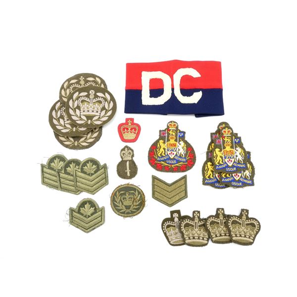 ASSORTED CANADIAN MILITARY BADGE LOT