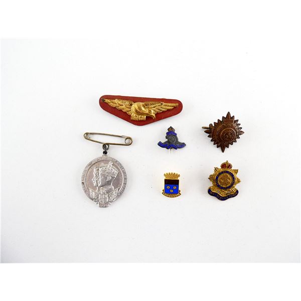 ASSORTED WWII / MODERN CANADIAN / BRITISH PINS LOT