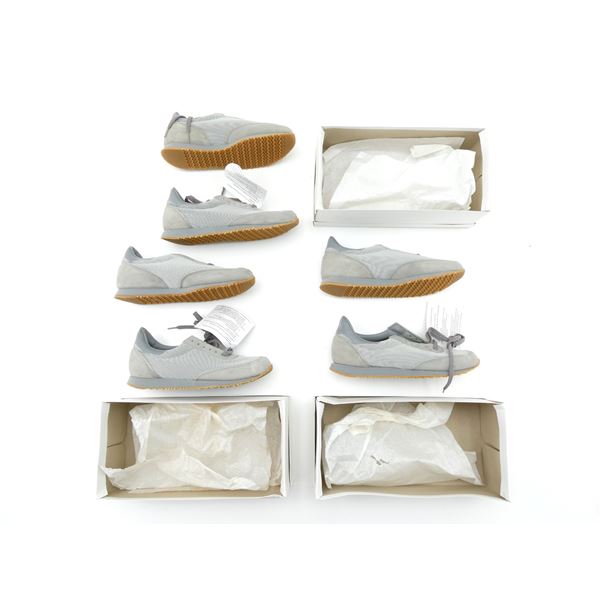 1998 CANADIAN MILITARY RUNNING SHOES