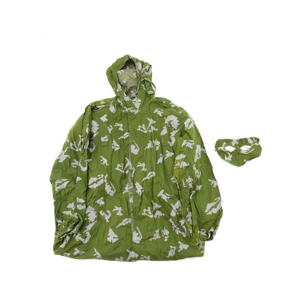 RUSSIAN / COMBLOC MILITARY KLMK CAMO COVERALLS WITH MASK LOT