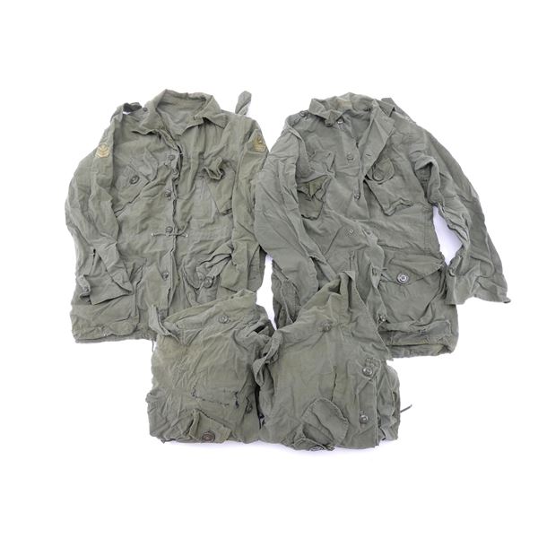 CANADIAN MILITARY LIGHTWEIGHT COMBAT COAT LOT