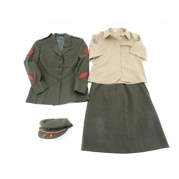 ASSORTED USMC WOMEN'S UNIFORM CLOTHING LOT