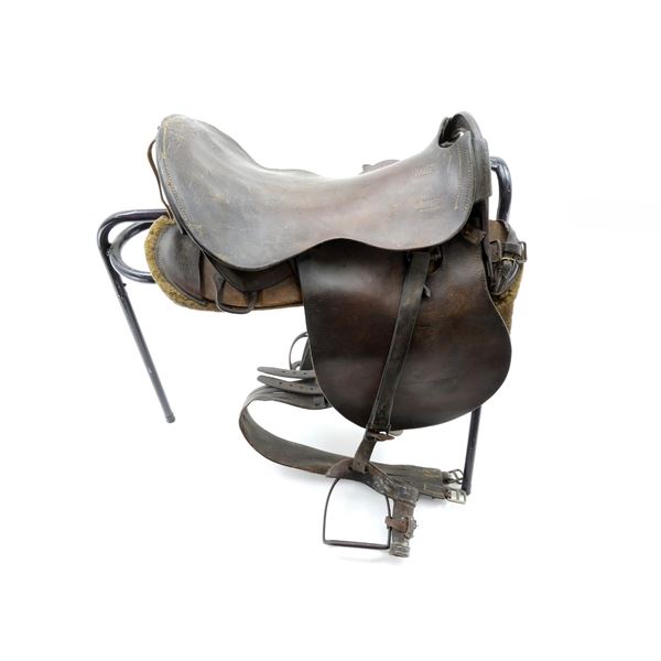 PRE-WWI / WWI BRITISH MILITARY SADDLE WITH STAND
