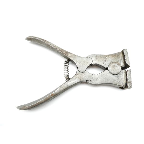 VINTAGE BRITISH END NIPPERS / WIRE CUTTERS