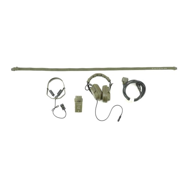 GERMAN MILITARY ARMOURED CREW MAN COMMUNICATIONS SET