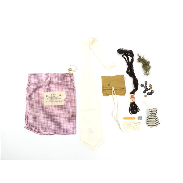 WWII CANADIAN MILITARY ACCESSORIES LOT