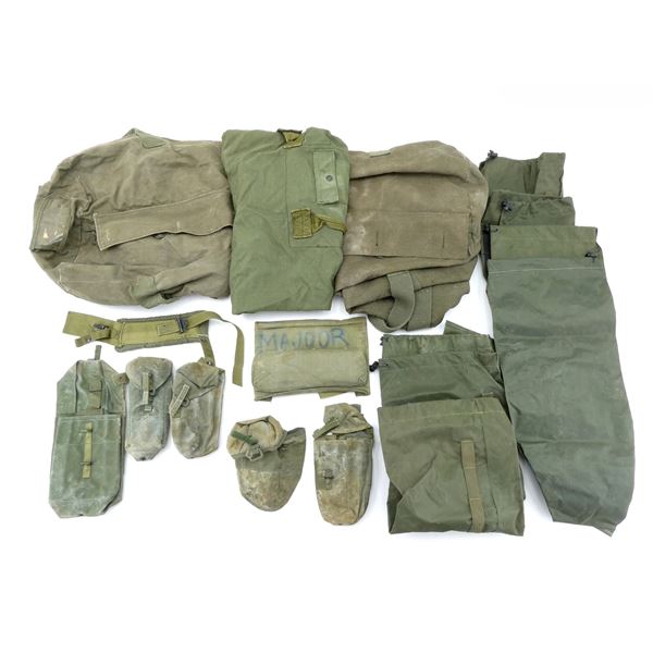 ASSORTED CANADIAN / U.S. MILITARY DUFFLE BAGS, ETC. LOT