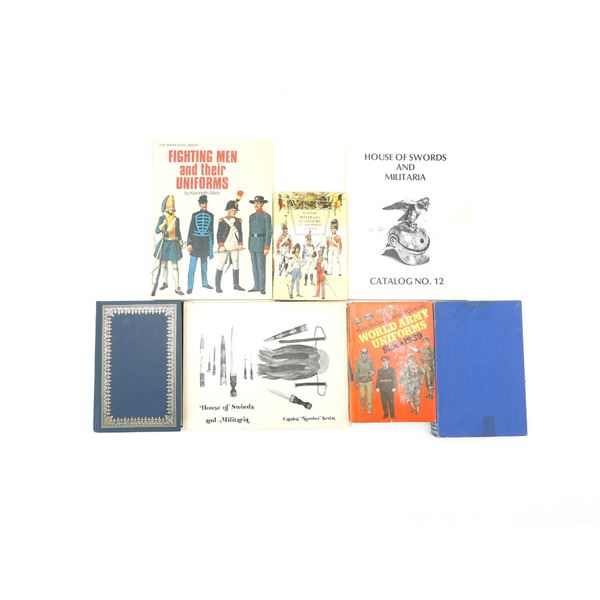 ASSORTED MILITARY WWI / UNIFORMS BOOK LOT