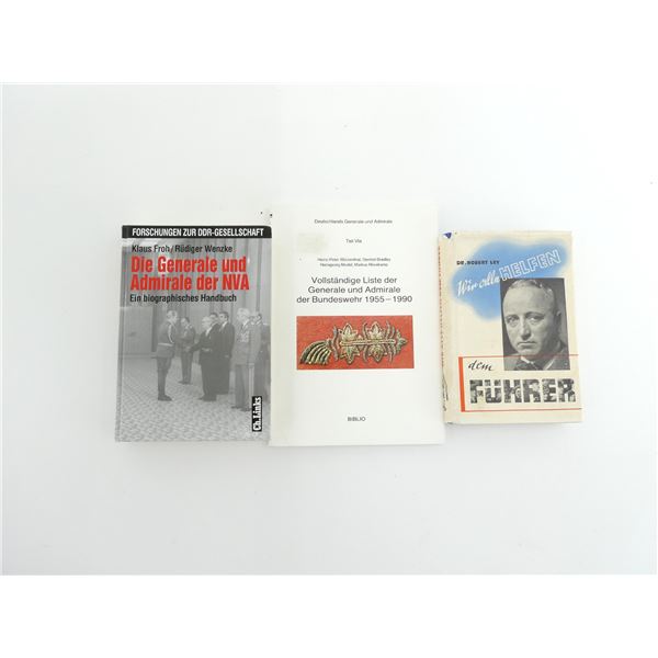 ASSORTED GERMAN MILITARY BOOK LOT