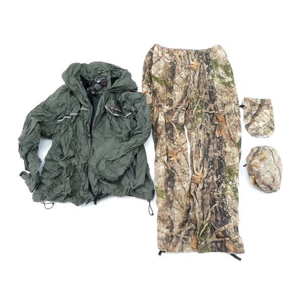MISTY MOUNTAIN QUANTUM JACKET AND CABELA'S SPACE RAIN JACKET / PANTS LOT
