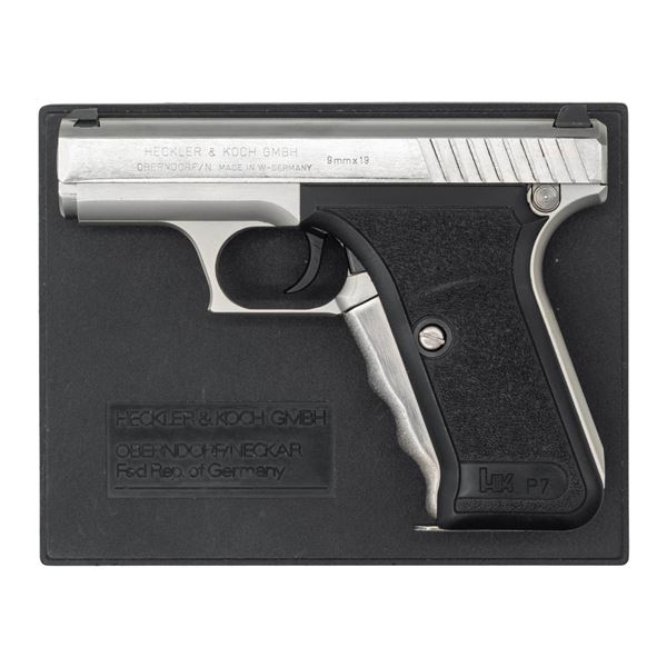 GERMAN POLICE MARKED HECKLER & KOCH P7