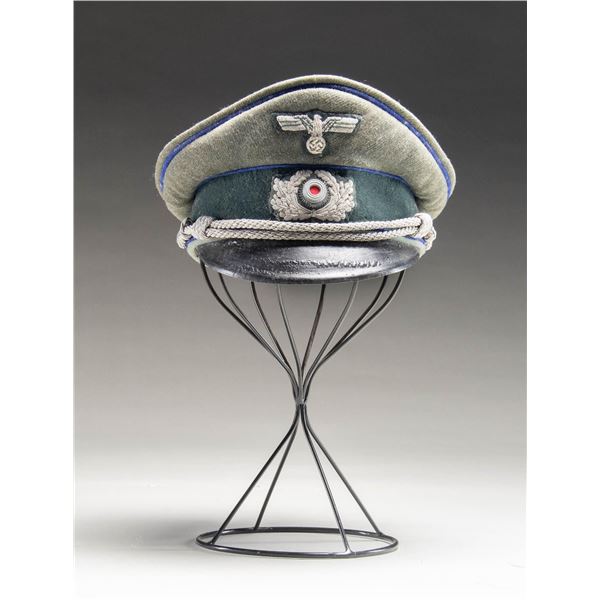 WWII GERMAN MEDICAL OFFICER'S VISOR CAP.