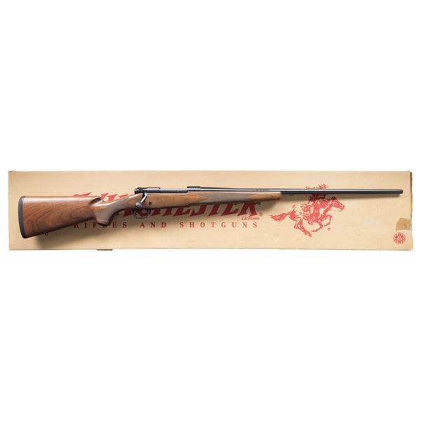 WINCHESTER 70 CLASSIC SPORTER LT BOLT-ACTION RIFLE