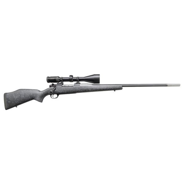 WEATHERBY MARK V ACCUMARK BOLT ACTION RIFLE WITH