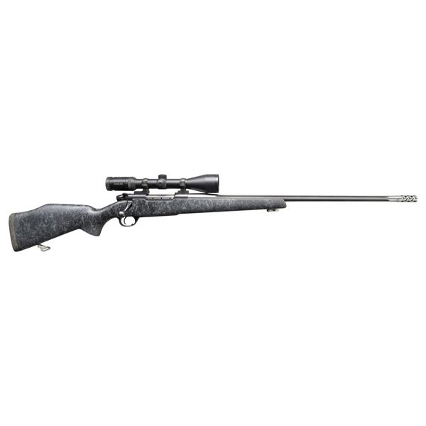 WEATHERBY MARK V ACCUMARK BOLT ACTION RIFLE WITH