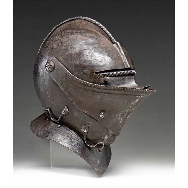 GERMAN OR ITALIAN CLOSED BURGONET HELMET.