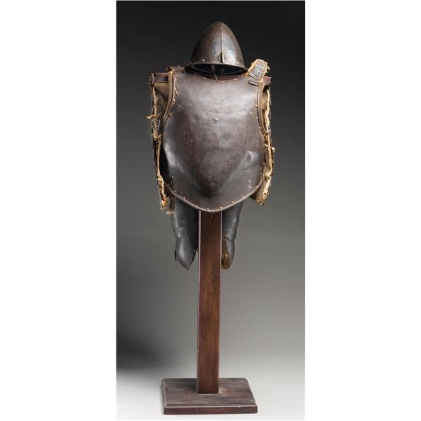 17TH CENTURY ITALIAN PIKEMAN ARMOR & HELMET.