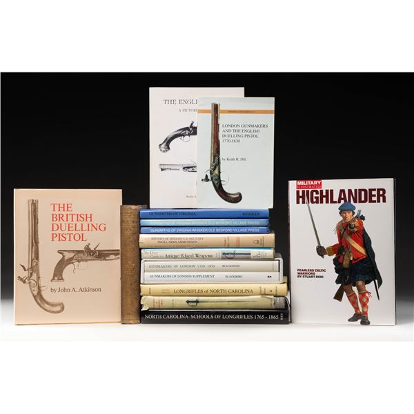 15 HARDCOVER & SOFTCOVER ANTIQUE LONGARMS BOOKS.