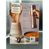Image 3 : Trudeau One-Touch Electric Salt and Pepper Mills, Rechargeable