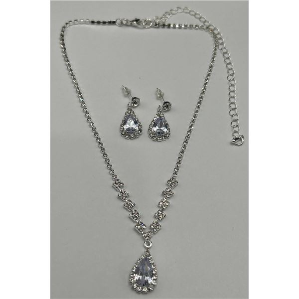 Crystal Teardrop Pendant Necklace and Earring Set