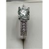 Image 3 : $1300 APPRAISED 2.00 CARAT SOLITAIRE RING