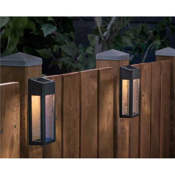 Lot of 12 Solar Power Outdoor Lights