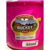 Image 3 : Professional Farm-Grade 8-Quart Bucket with Handle – Pink