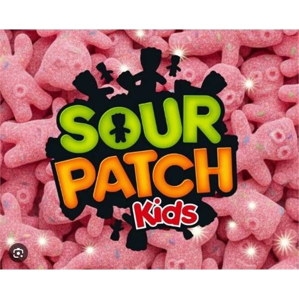 Sour Patch Kids Glow Ups Strawberry-Flavored 135g Bags – Case of 12