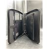 Image 3 : Hilroy Three-Ring Zippered Organizer Binder With Zipper Closure and Multiple Storage Sections Grey