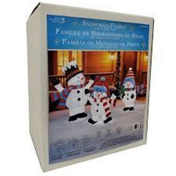 Snowman Family With Twinkle Lights Indoor/Outdoor Inflatable Decoration