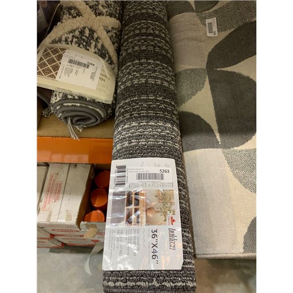 Hudson 36 x 46 Inch Decorative Entrance Mat
