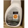 Image 2 : Co-op Gold Pure Mold & Mildew Foaming Stain Remover Spray – 710mL